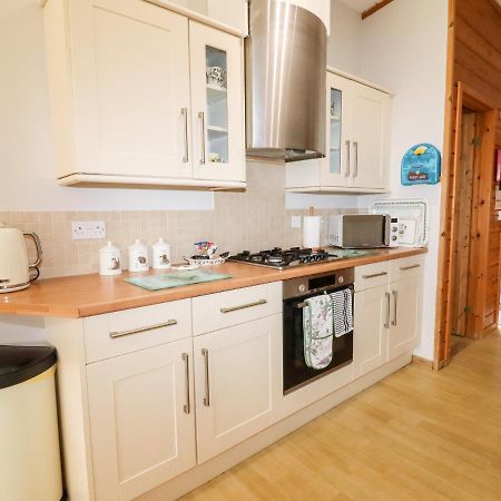 Watersview Lodge Leek Dış mekan fotoğraf